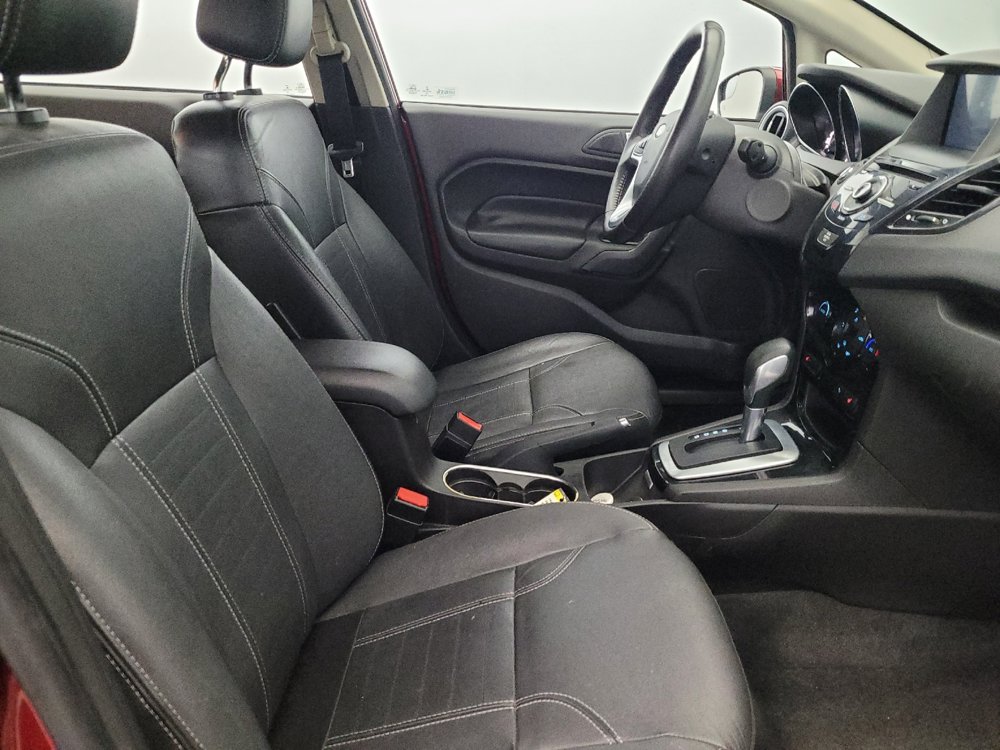 Used 2016 Ford Fiesta Titanium FWD image 21