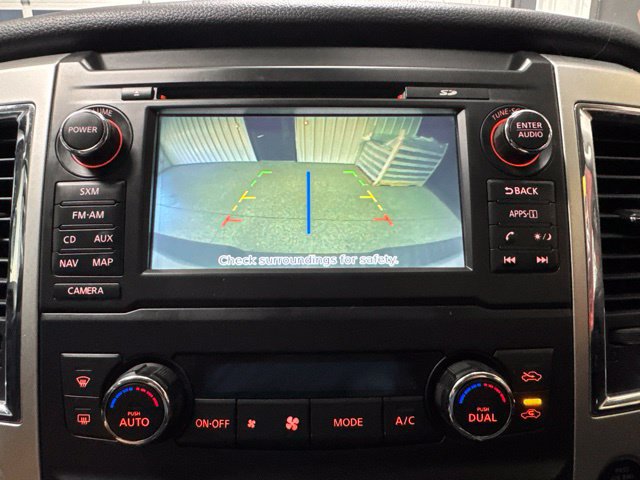 Used 2018 Nissan Titan SV w/ SV Convenience Package AWD/4WD image 10