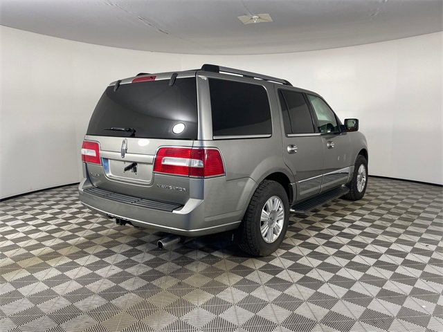 Used 2008 Lincoln Navigator 4WD image 23