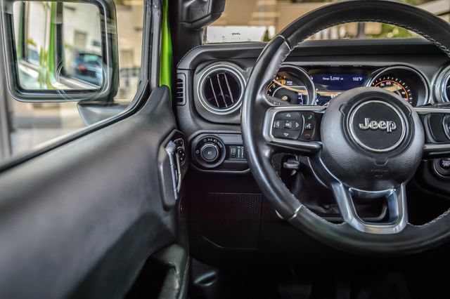Used 2019 Jeep Wrangler Unlimited Sahara AWD/4WD image 29