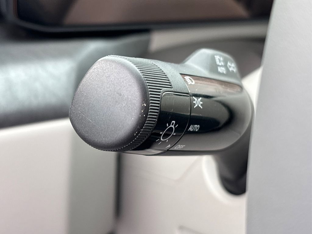 New 2026 Kia EV9 Wind image 18