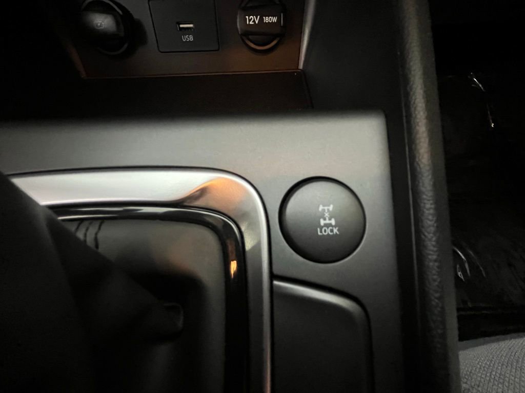 Used 2023 Hyundai Kona SEL w/ Cargo Package image 28