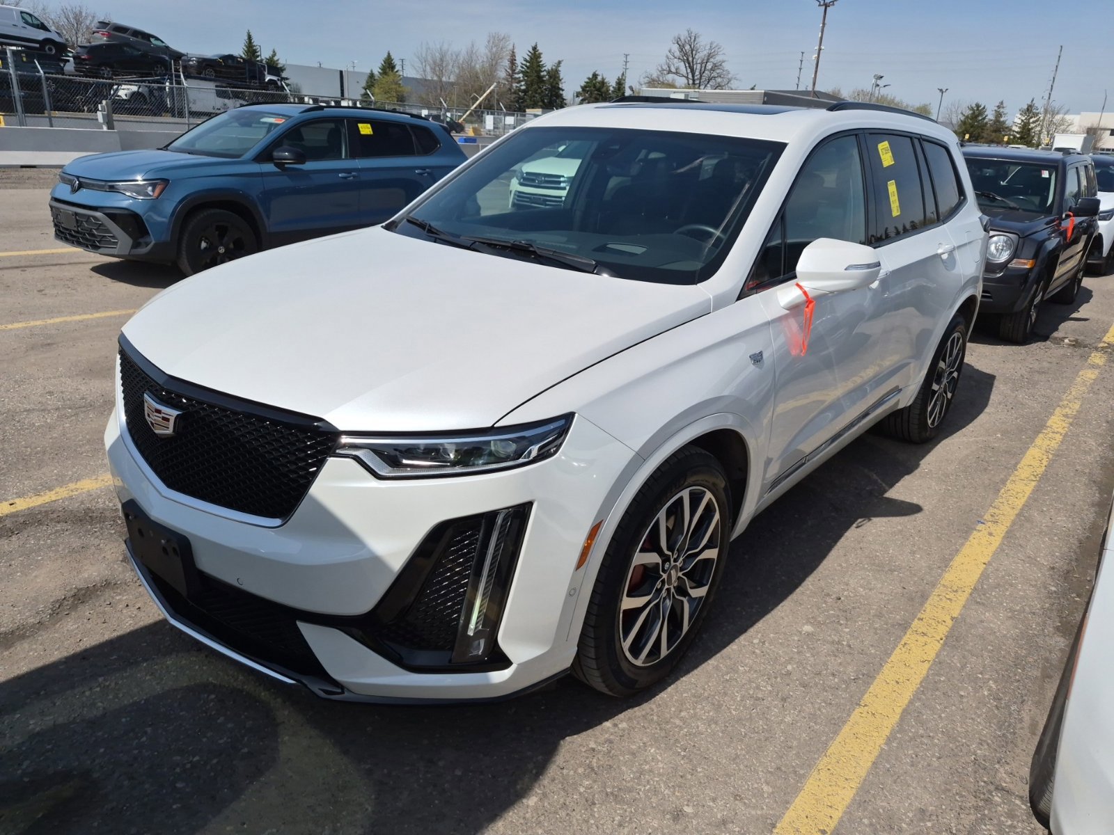 Used 2022 Cadillac XT6 Sport w/ LPO, Floor Liner Package AWD/4WD image 1