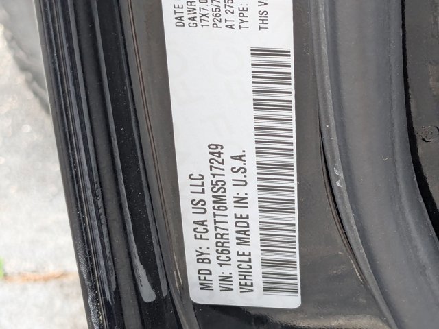 Used 2021 RAM 1500 Classic SLT image 15