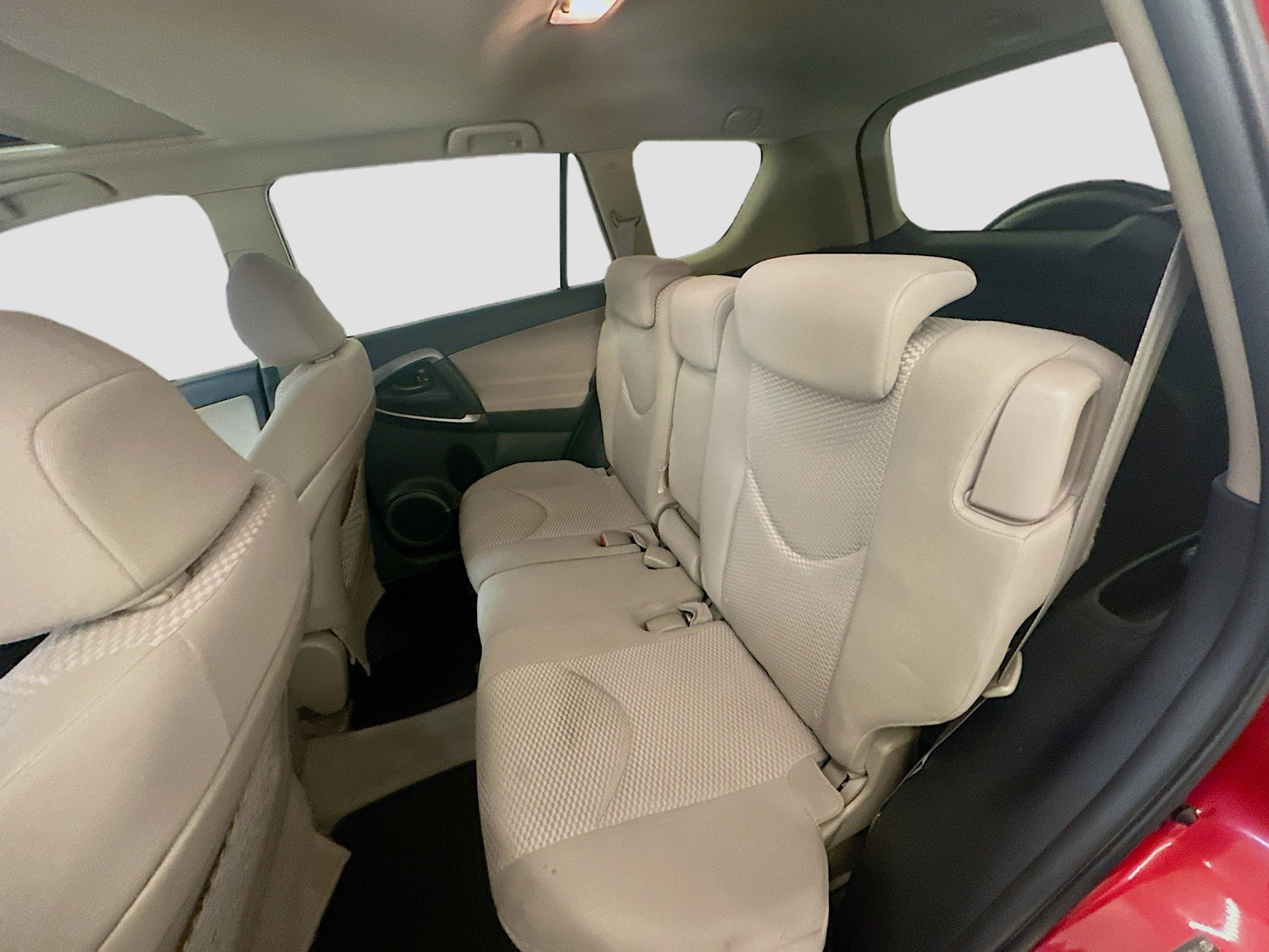 Used 2007 Toyota RAV4 Limited AWD/4WD image 28