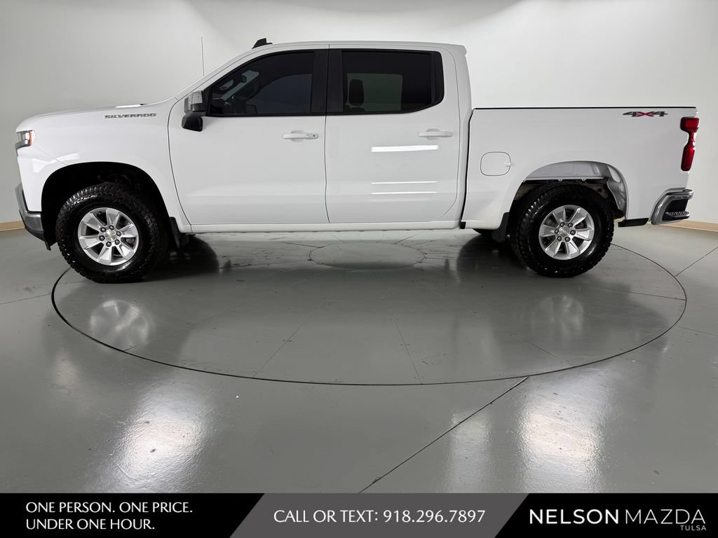 Used 2020 Chevrolet Silverado 1500 LT w/ Convenience Package AWD/4WD image 9