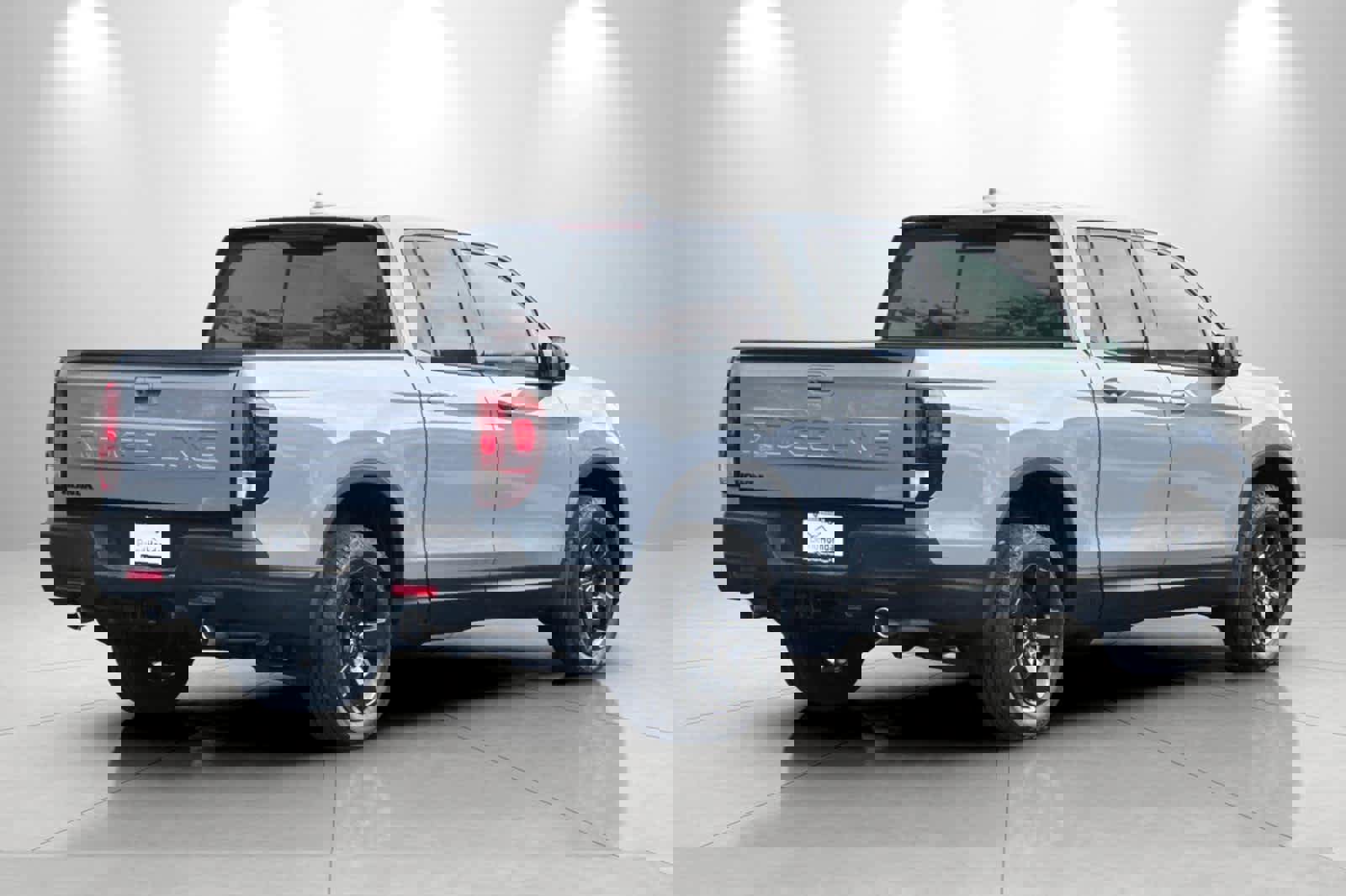 New 2026 Honda Ridgeline Black Edition image 2