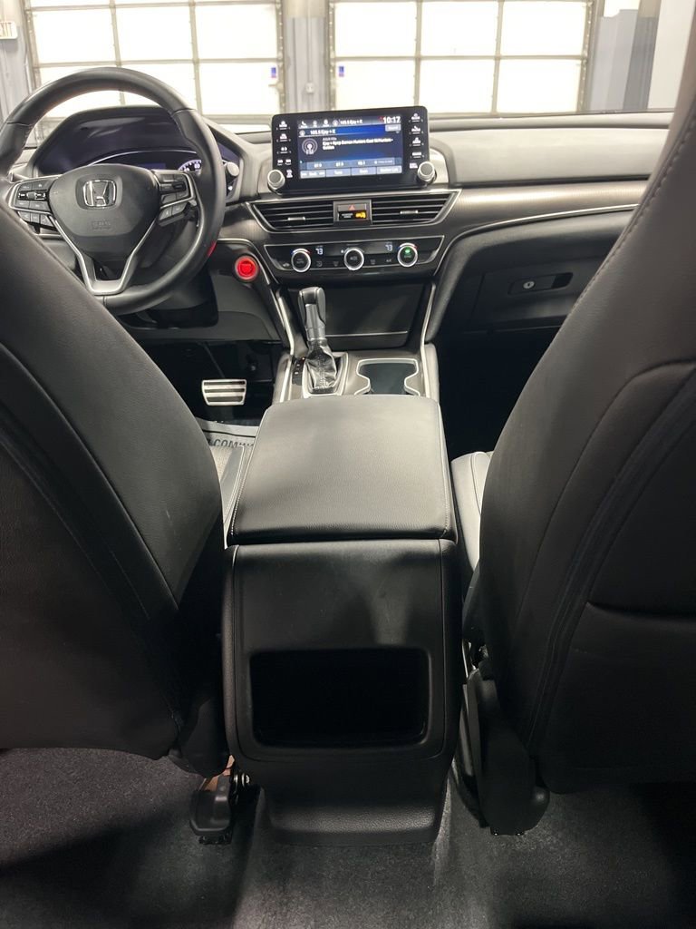Used 2020 Honda Accord Sport image 31