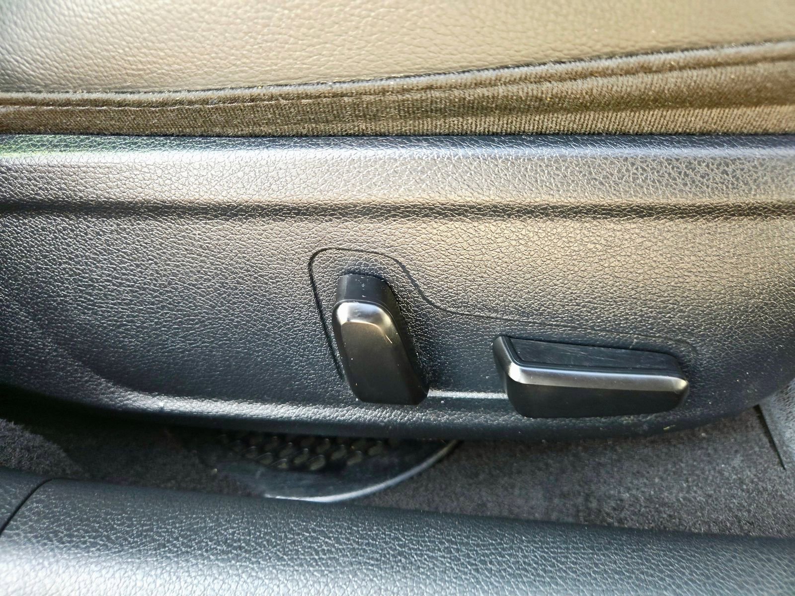 Used 2020 Kia Stinger GT AWD/4WD image 26