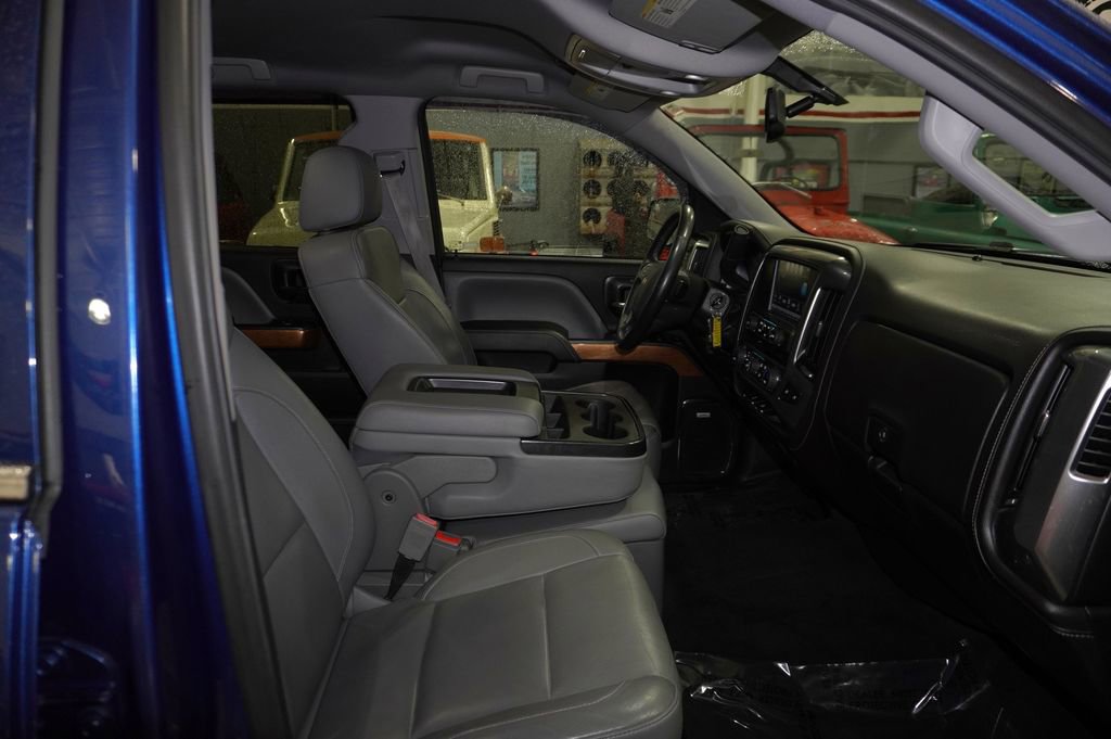 Used 2016 Chevrolet Silverado 1500 LTZ w/ Sport Package image 26