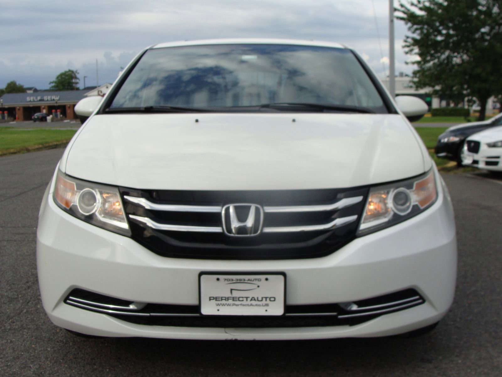 Used 2015 Honda Odyssey EX-L image 2