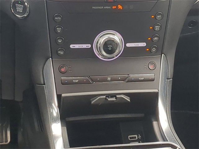 Used 2020 Ford Edge ST image 9