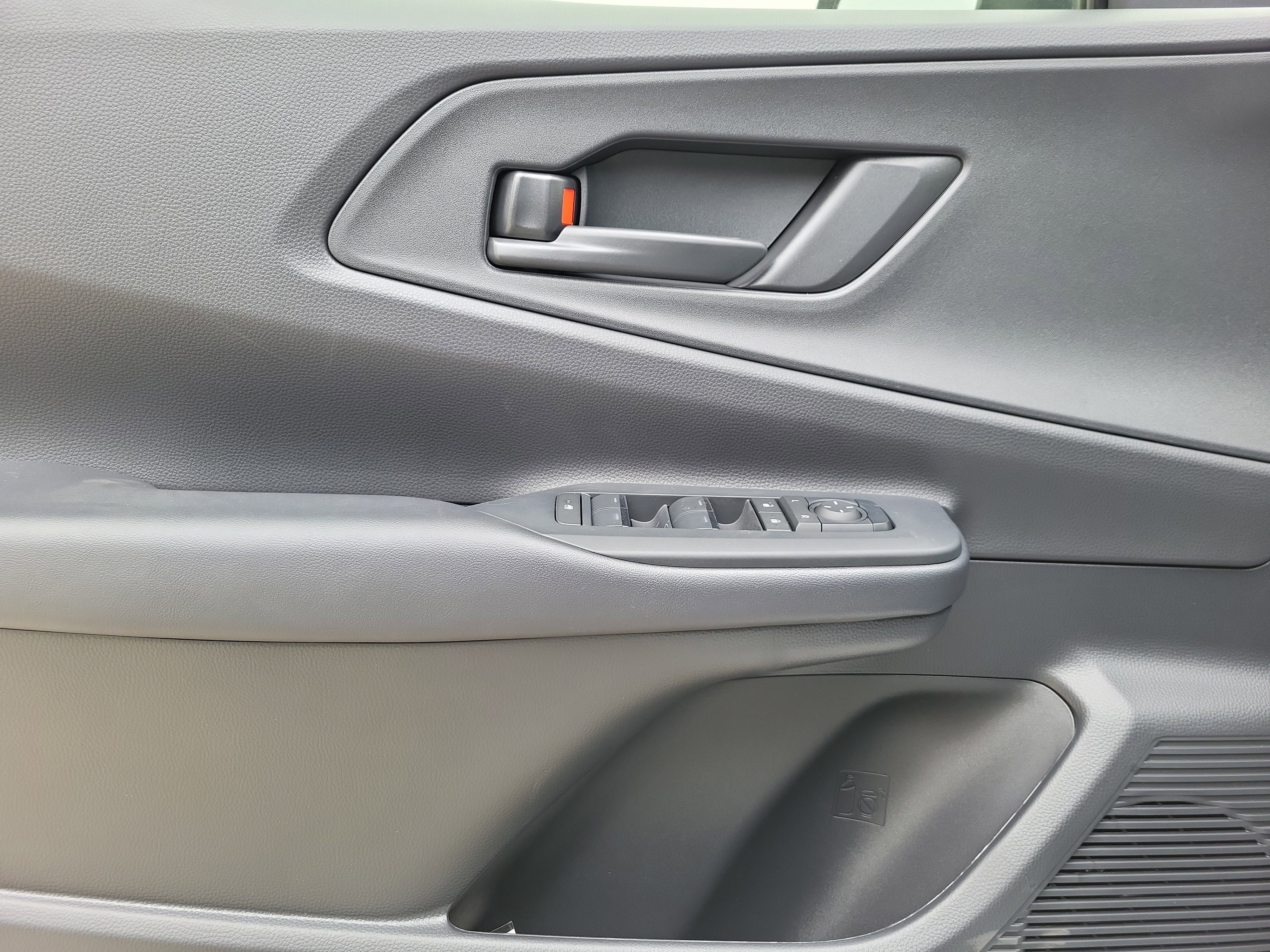 New 2026 Toyota Prius Plug-In Hybrid image 6