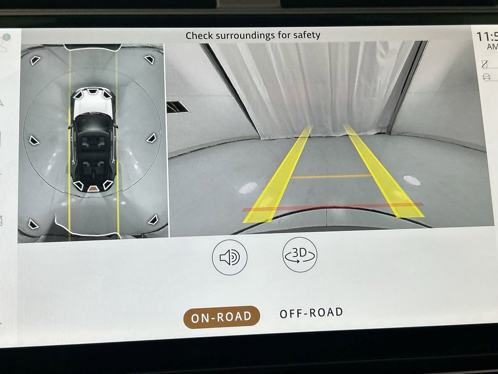 Certified 2025 Land Rover Discovery S AWD/4WD image 15