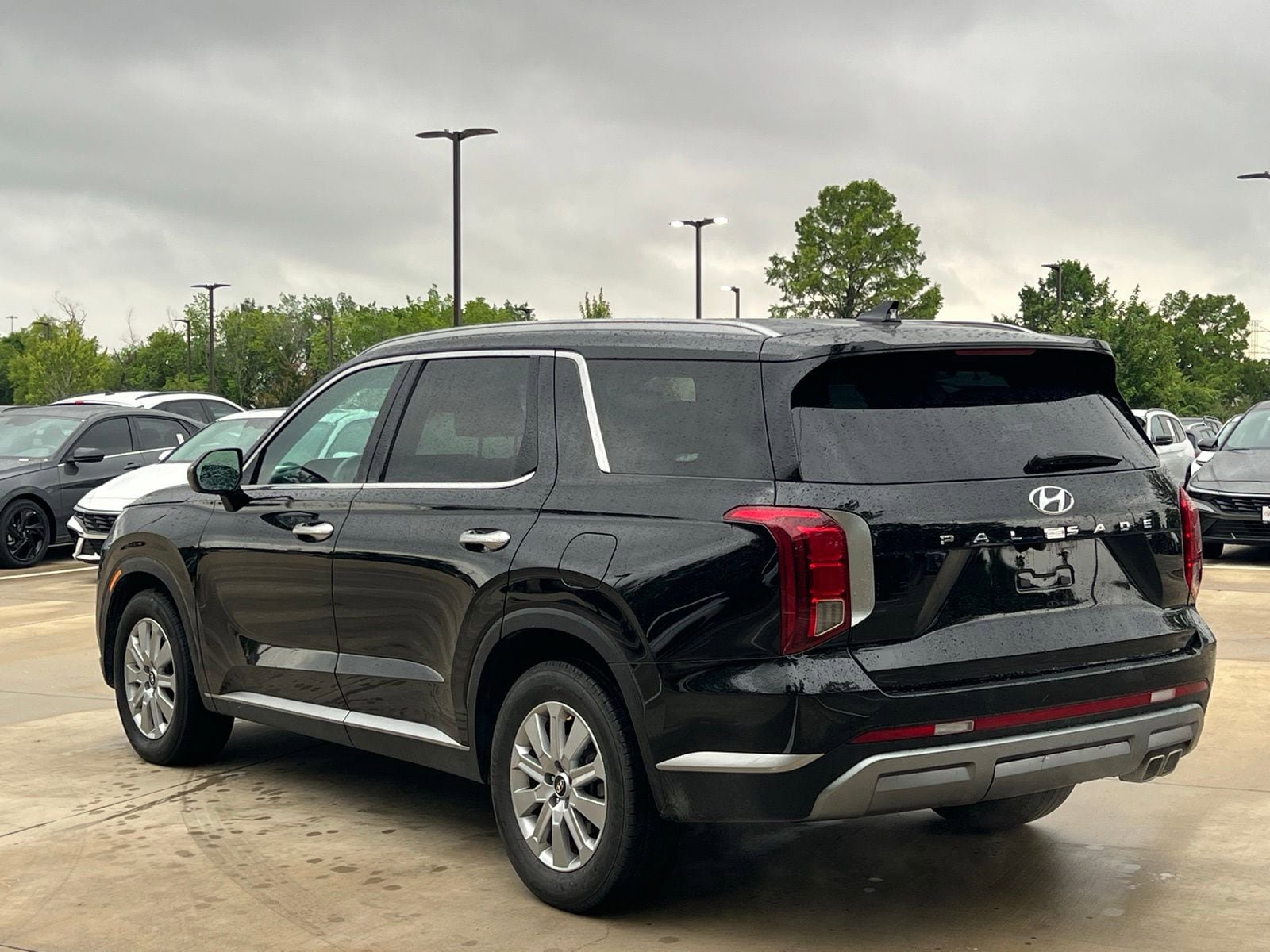 Used 2025 Hyundai Palisade SEL FWD image 9