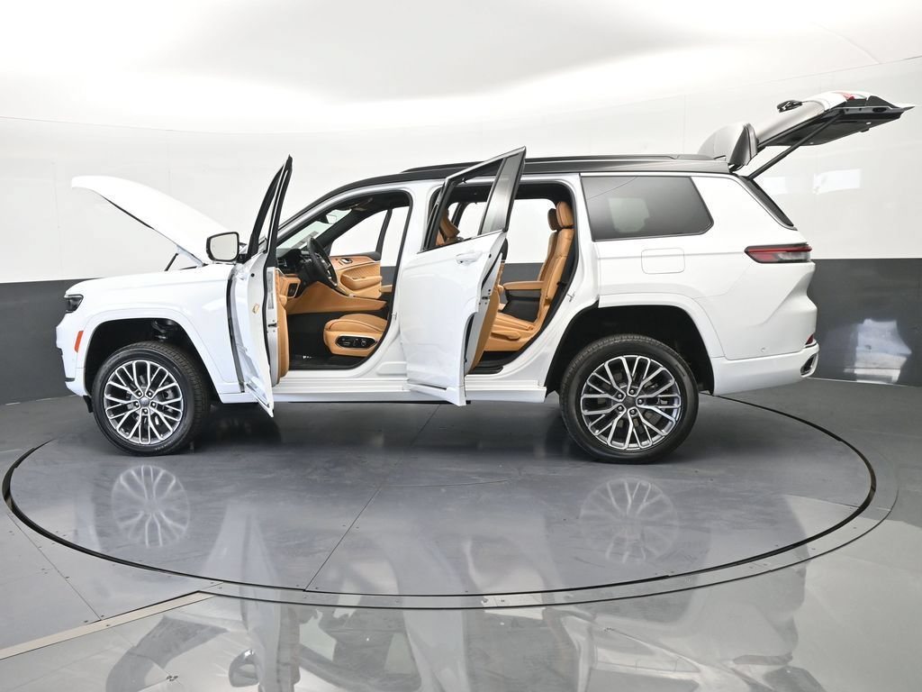 New 2025 Jeep Grand Cherokee L Summit AWD/4WD image 97