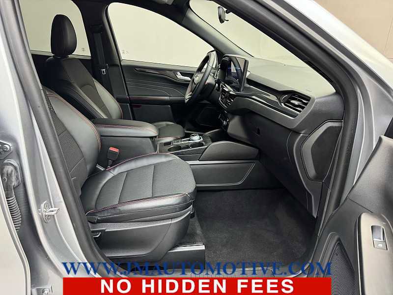 Used 2023 Ford Escape ST-Line w/ Tech Pack #1 image 19