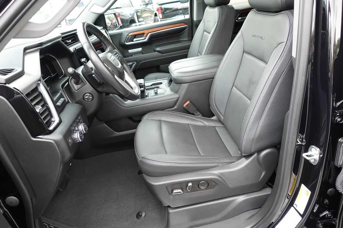 Used 2023 GMC Sierra 1500 Denali w/ Denali Reserve Package AWD/4WD image 21