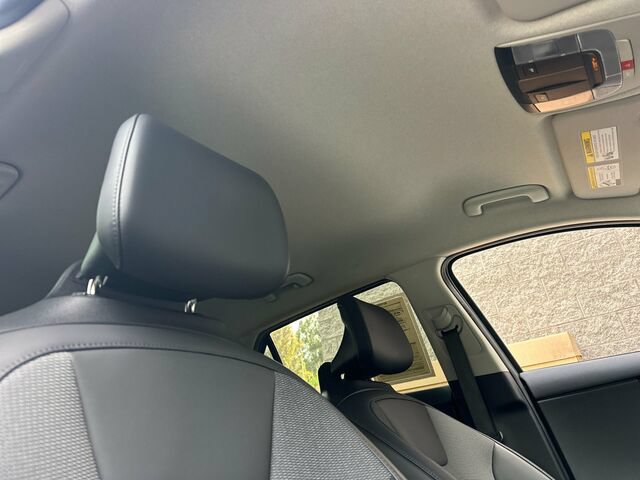 Used 2023 Kia Niro Wind FWD image 20
