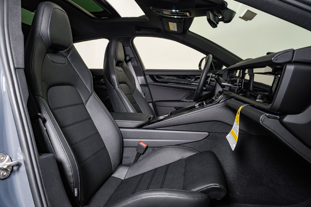 New 2026 Porsche Panamera 4 E-Hybrid AWD/4WD image 15