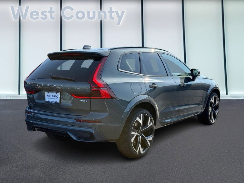 New 2026 Volvo XC60 T8 Ultra video 3