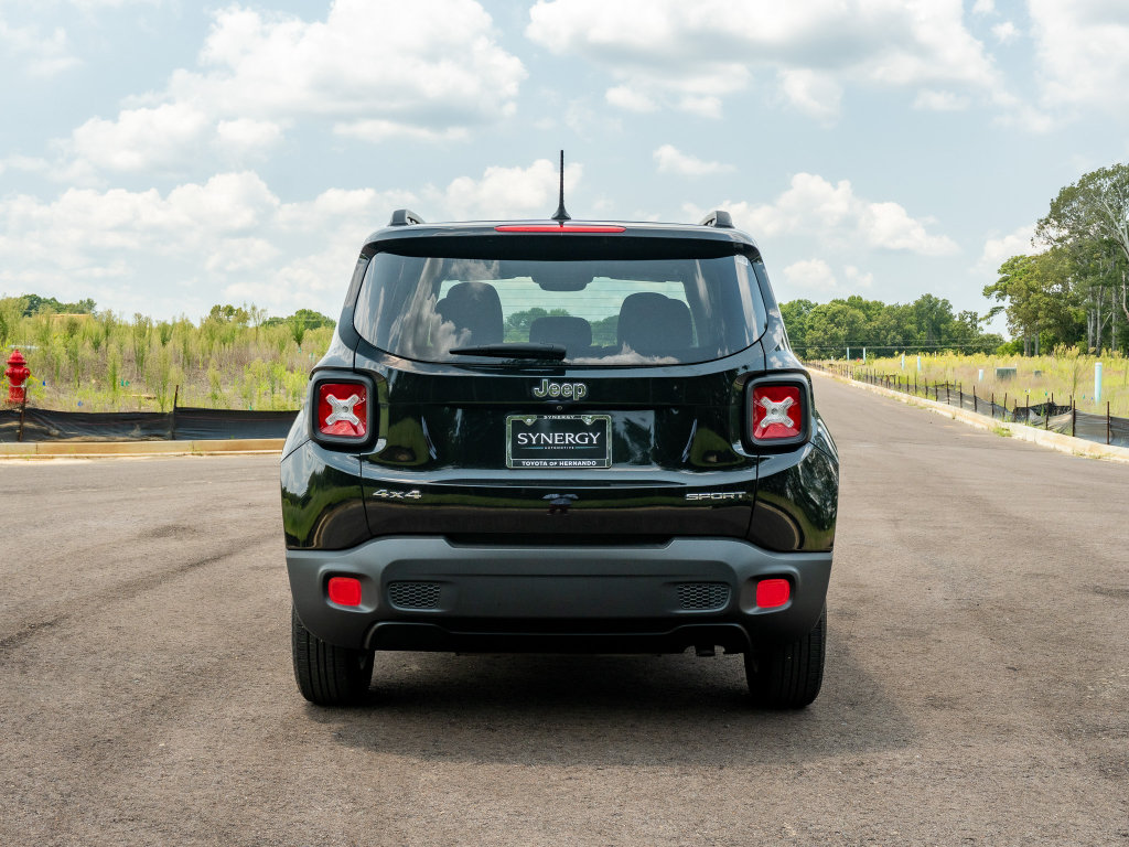 Used 2017 Jeep Renegade Sport w/ Power & Air Group AWD/4WD image 6