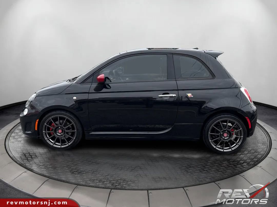 Used 2013 FIAT 500 Abarth w/ Comfort/Convenience Group FWD image 2