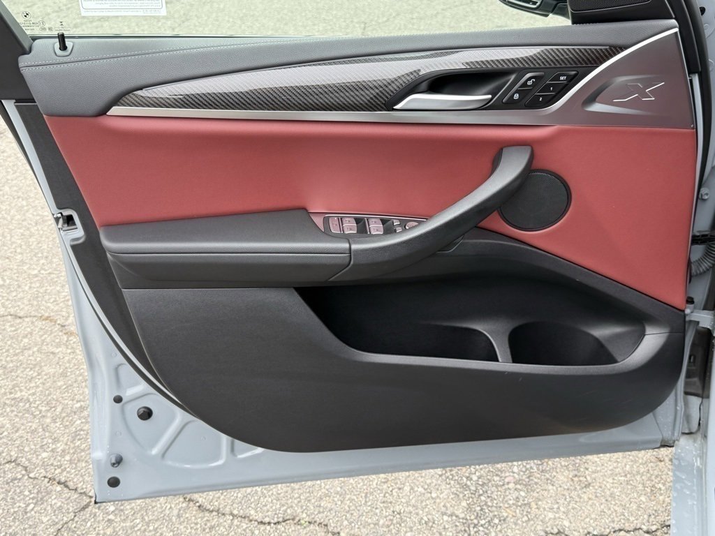 Certified 2024 BMW X3 M40i w/ Premium Package image 18