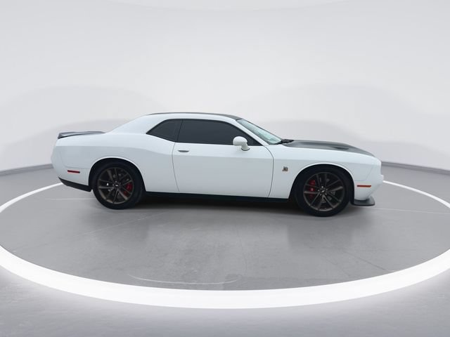 Used 2019 Dodge Challenger R/T Scat Pack RWD image 9