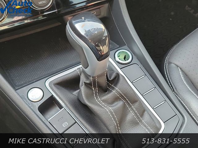 Used 2024 Volkswagen Jetta SE FWD image 19