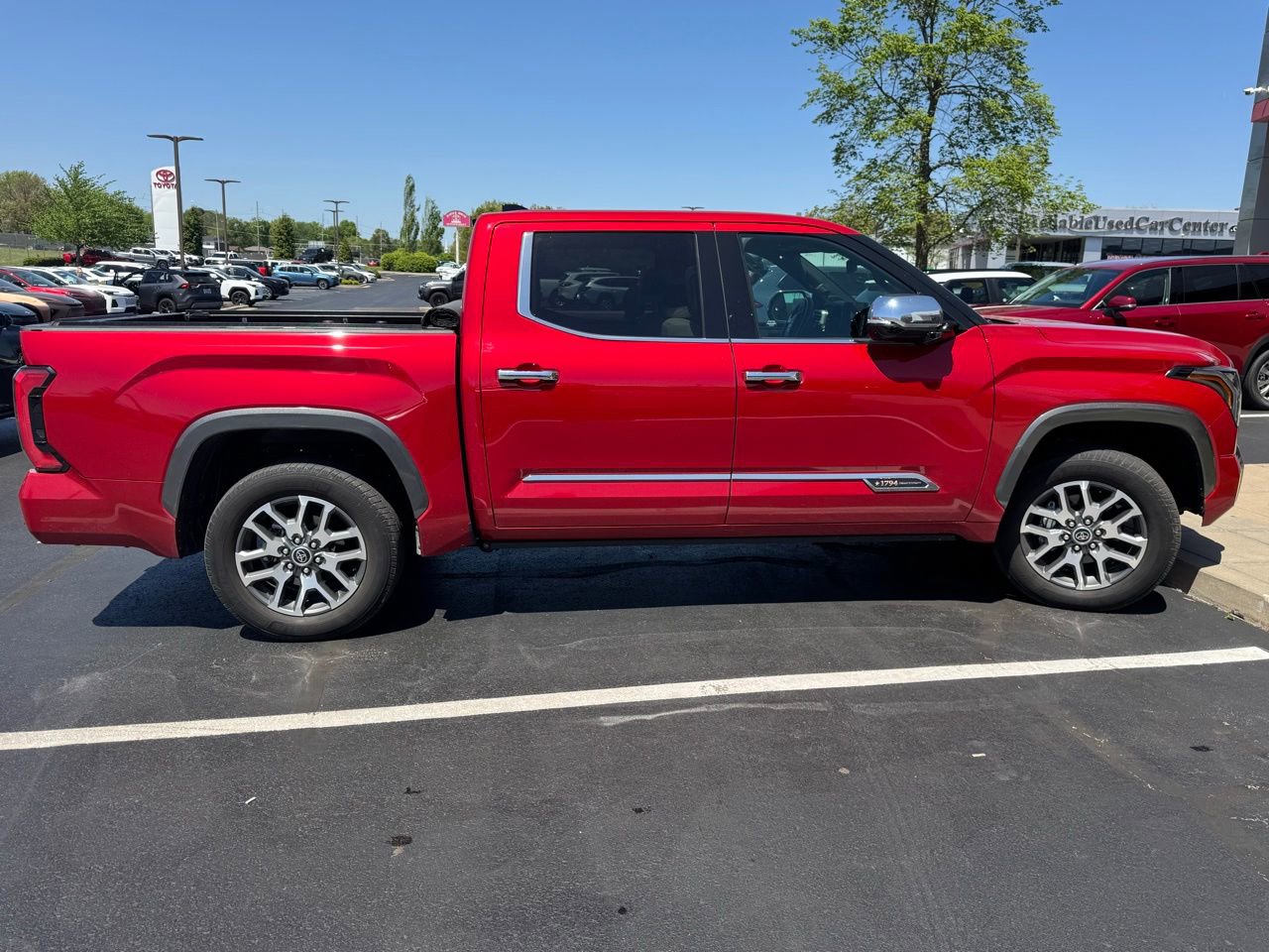 Used 2022 Toyota Tundra 1794 Edition w/ Advanced Package AWD/4WD image 4