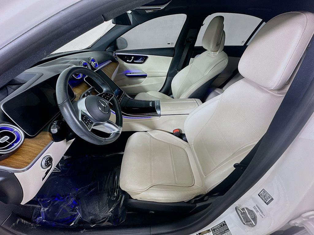 Used 2022 Mercedes-Benz C 300 4MATIC Sedan w/ Pinnacle Trim Package image 14