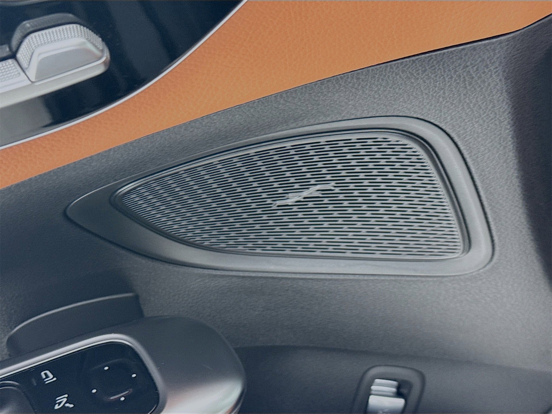 Certified 2025 Mercedes-Benz C 300 Sedan image 20