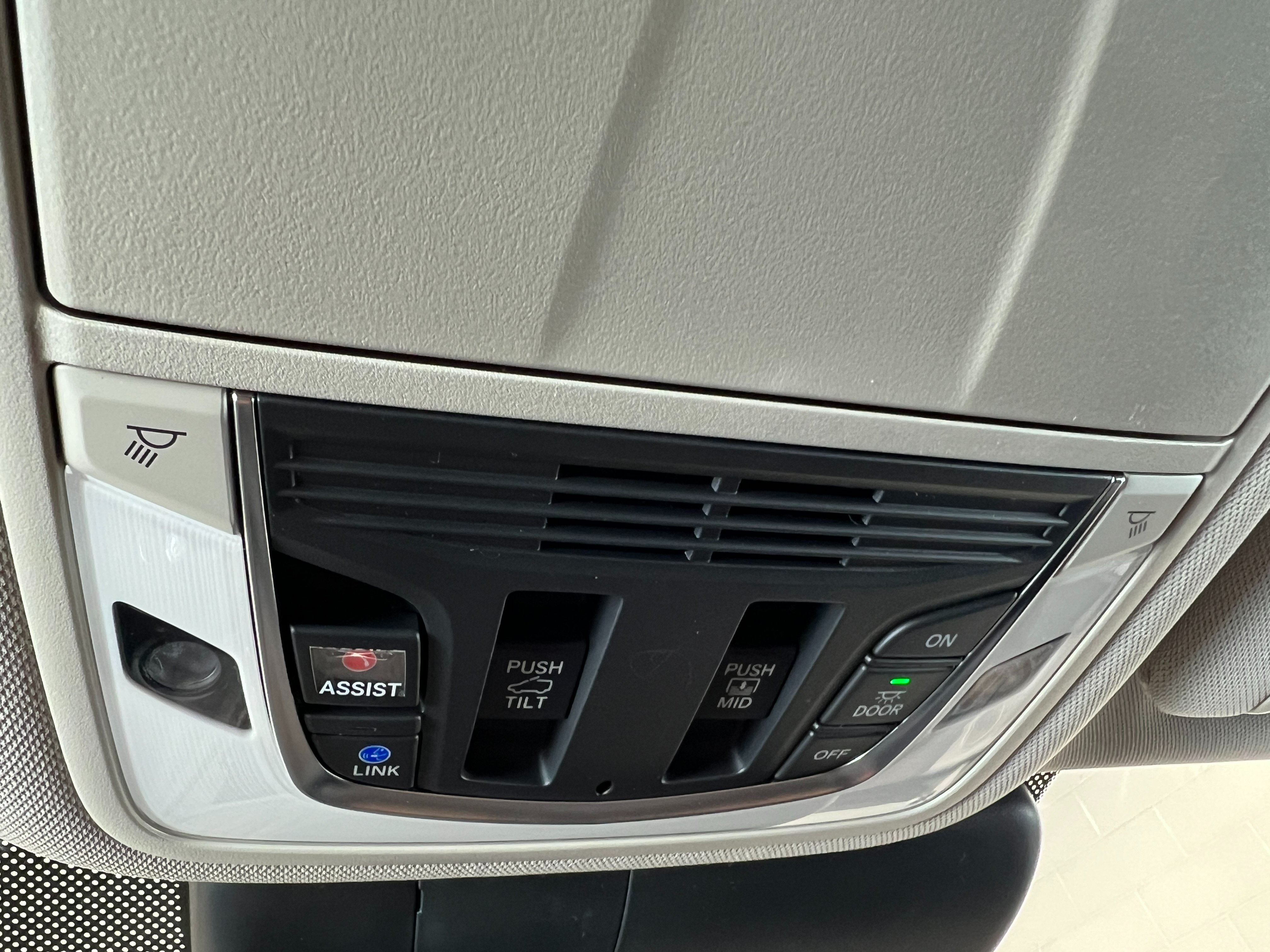 Used 2026 Acura RDX w/ Advance Package AWD/4WD image 22