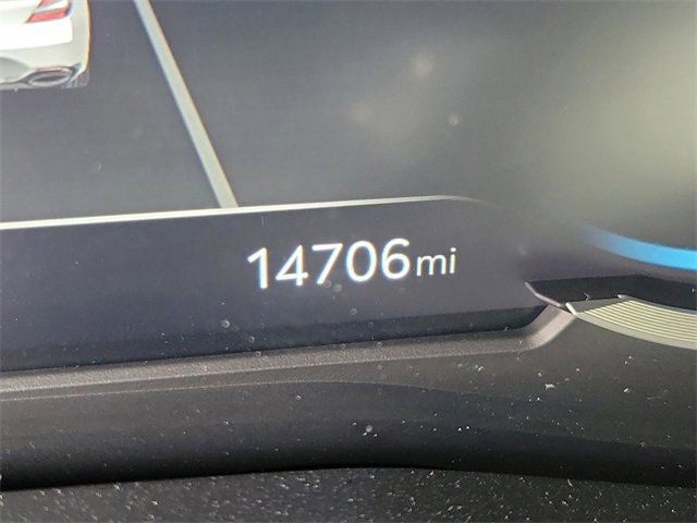 Used 2024 Genesis G70 2.5T image 21