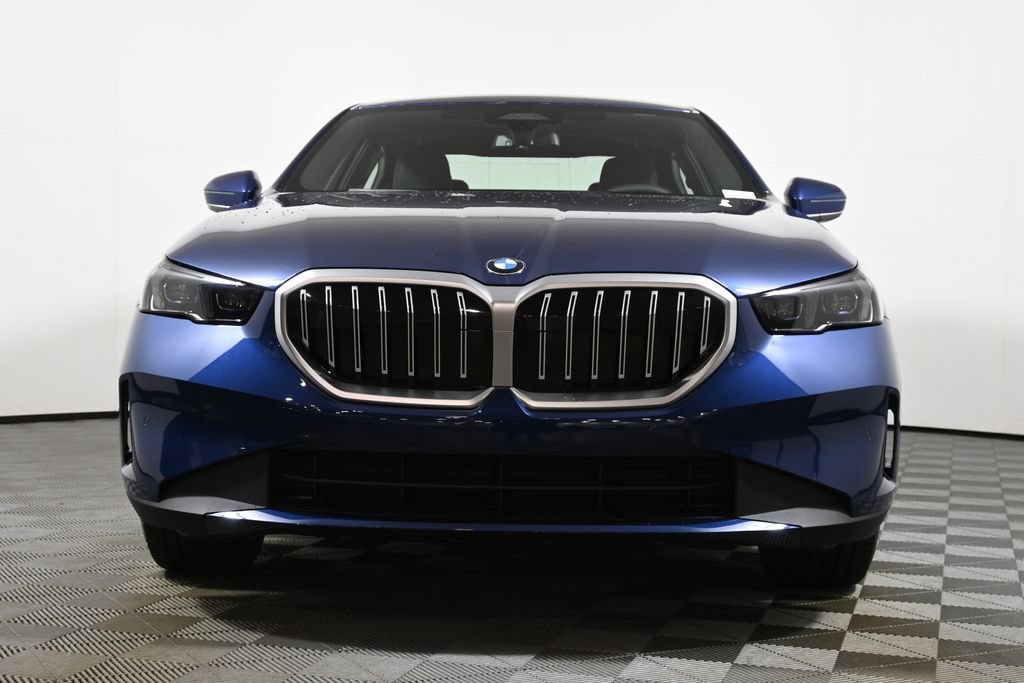 Used 2026 BMW 530i xDrive AWD/4WD image 10