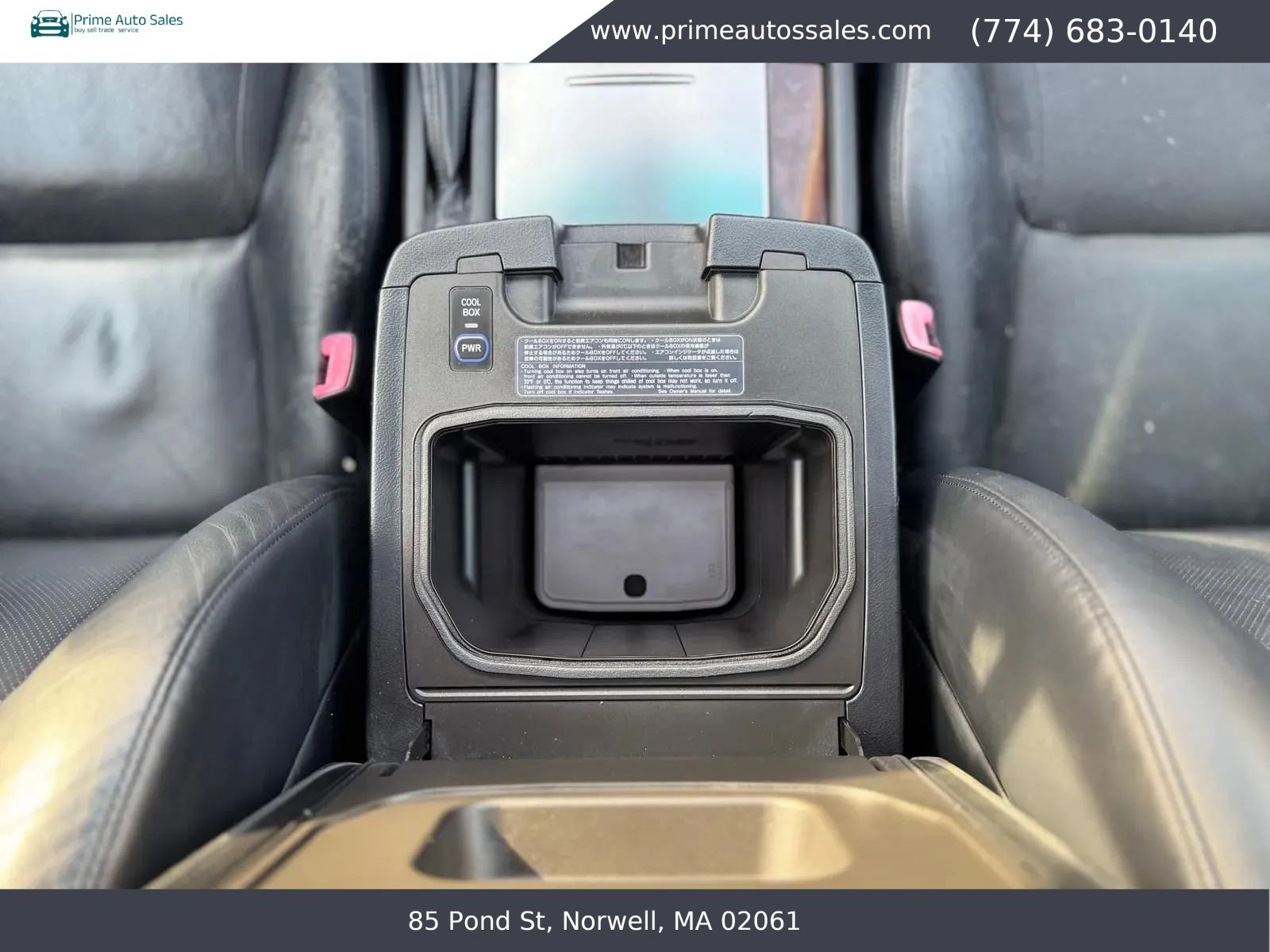 Used 2011 Lexus LX 570 4WD w/ Luxury Pkg image 25