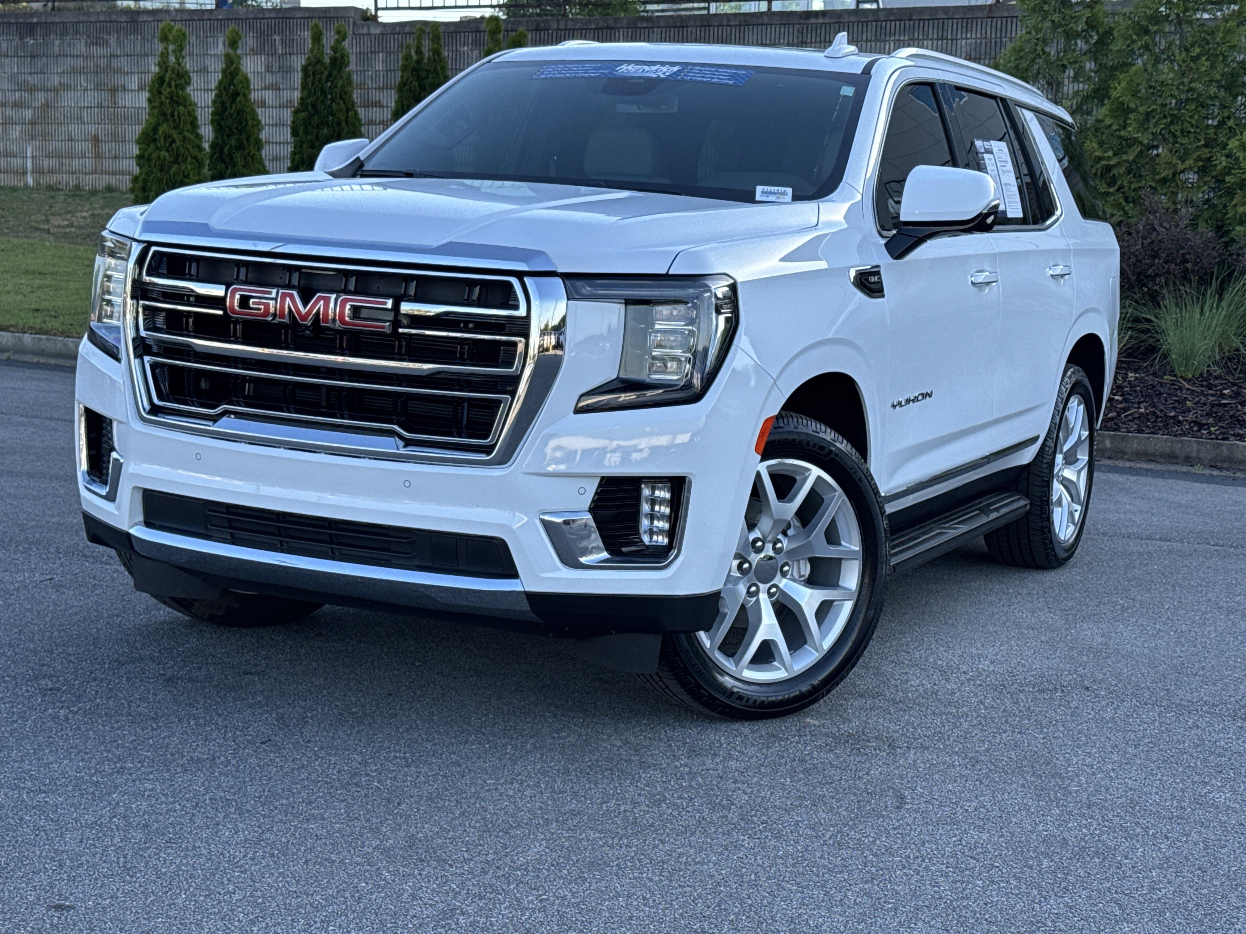 Used 2023 GMC Yukon SLT w/ SLT Premium Package RWD image 5