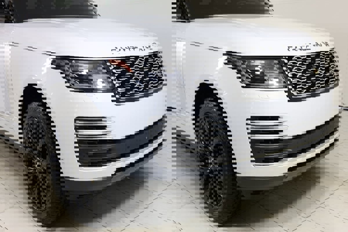Used 2019 Land Rover Range Rover Autobiography image 37