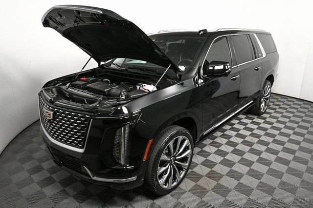 New 2026 Cadillac Escalade ESV Luxury w/ Touring Package image 34