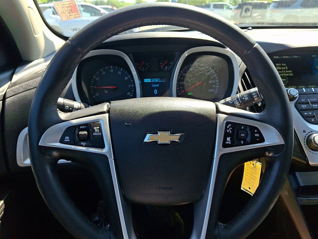 Used 2016 Chevrolet Equinox LTZ w/ Enhanced Convenience Package FWD image 18