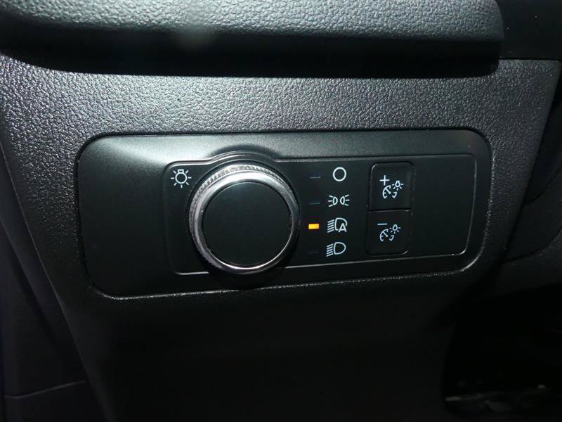 Used 2022 Ford Escape SE w/ Cold Weather Package AWD/4WD image 28