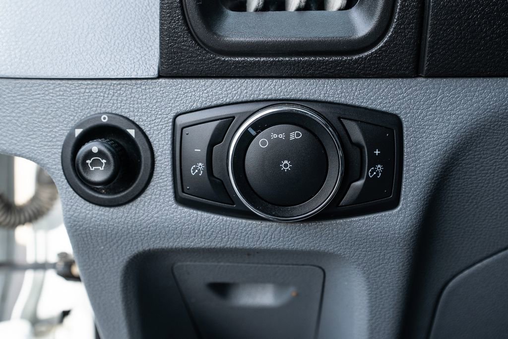 Used 2017 Ford Transit 350 XL image 20