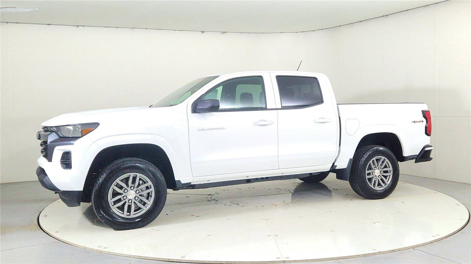 New 2026 Chevrolet Colorado LT w/ Advanced Trailering Package image 3