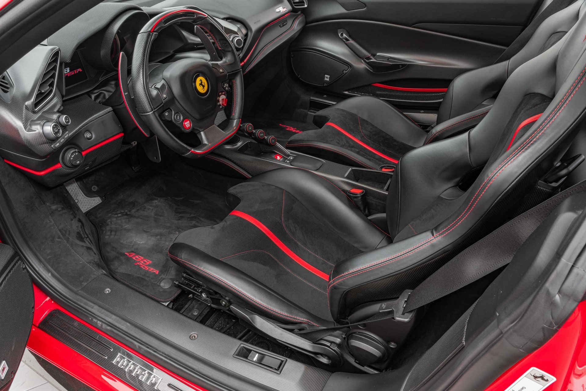 Certified 2020 Ferrari 488 Pista Coupe RWD image 33
