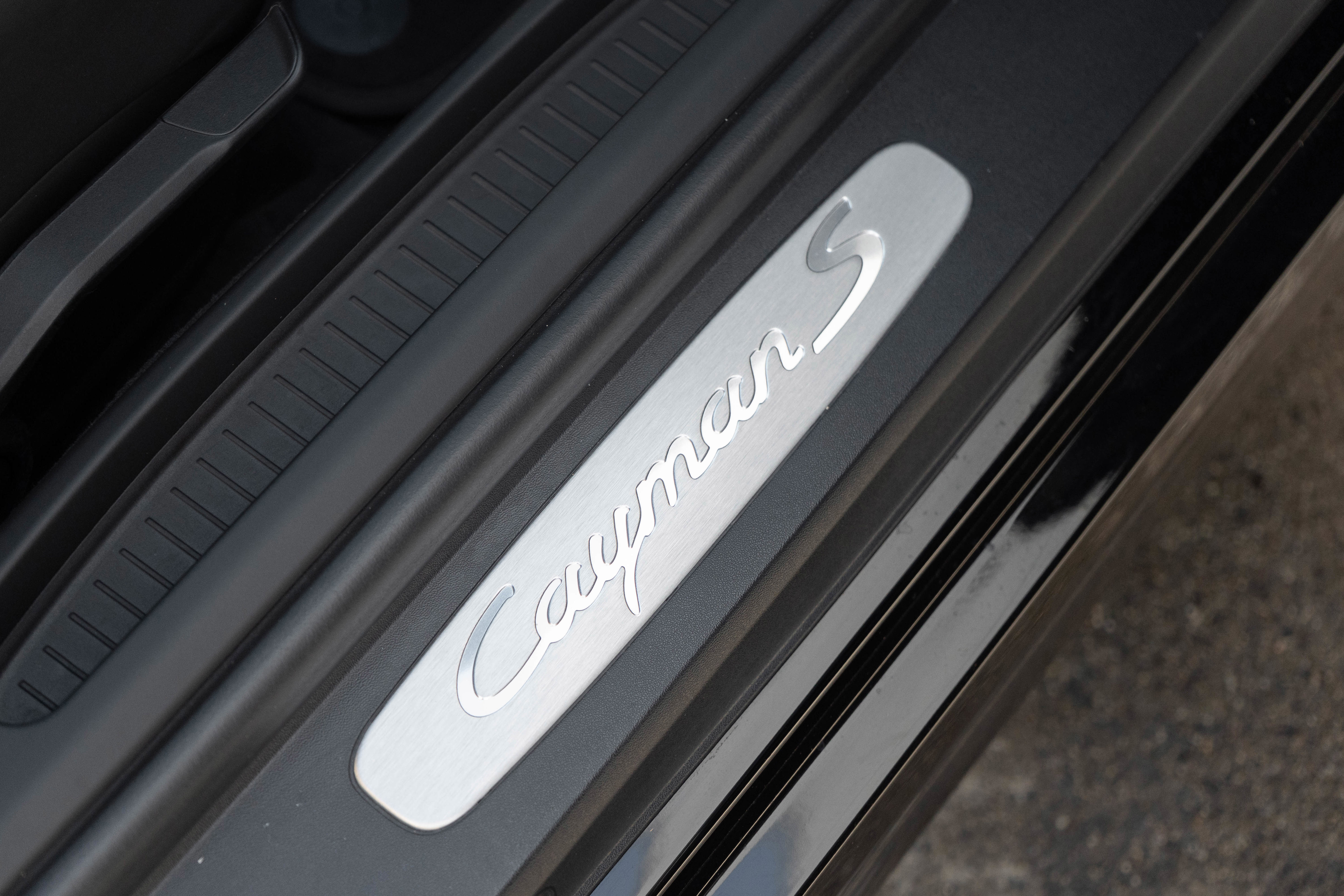 Used 2014 Porsche Cayman S image 26