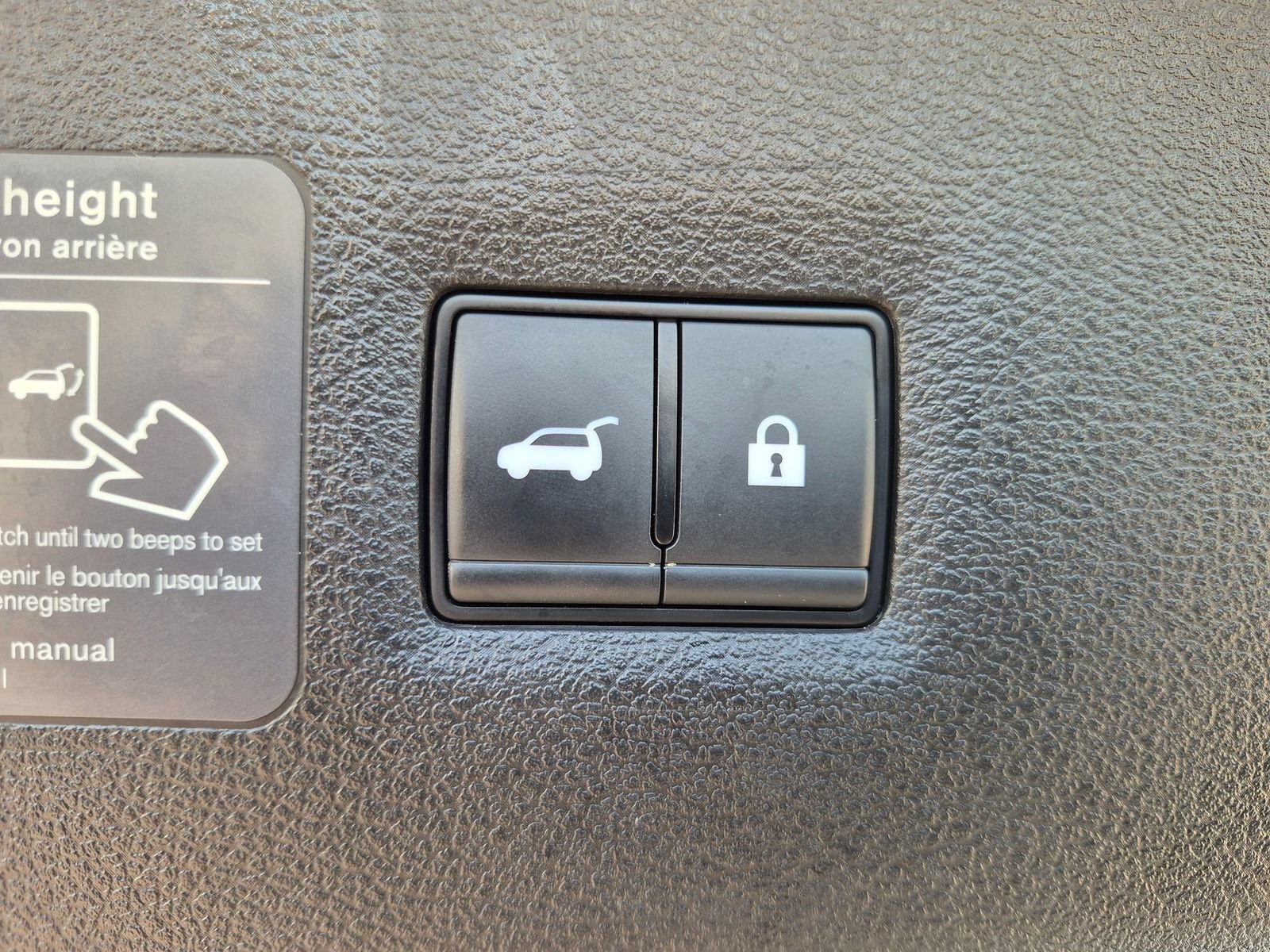 Used 2023 INFINITI QX55 Essential AWD/4WD image 35