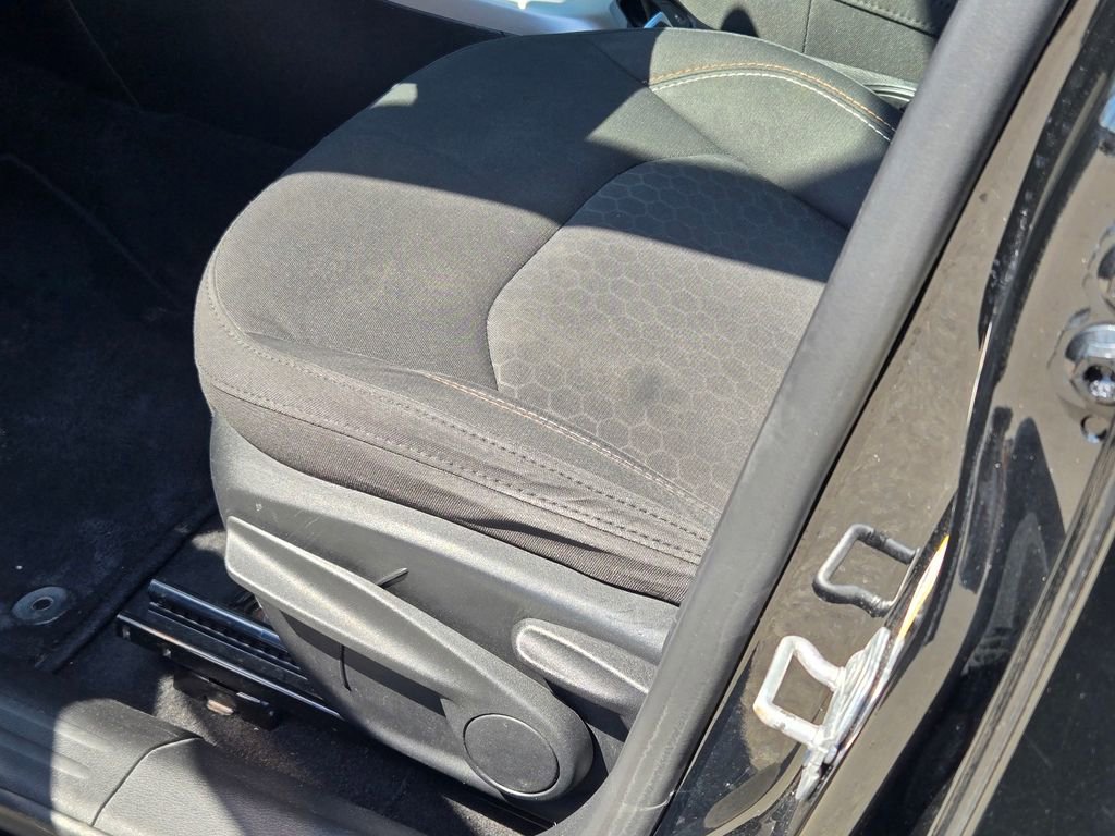 Used 2019 Jeep Compass Sport w/ Tech Group FWD image 32