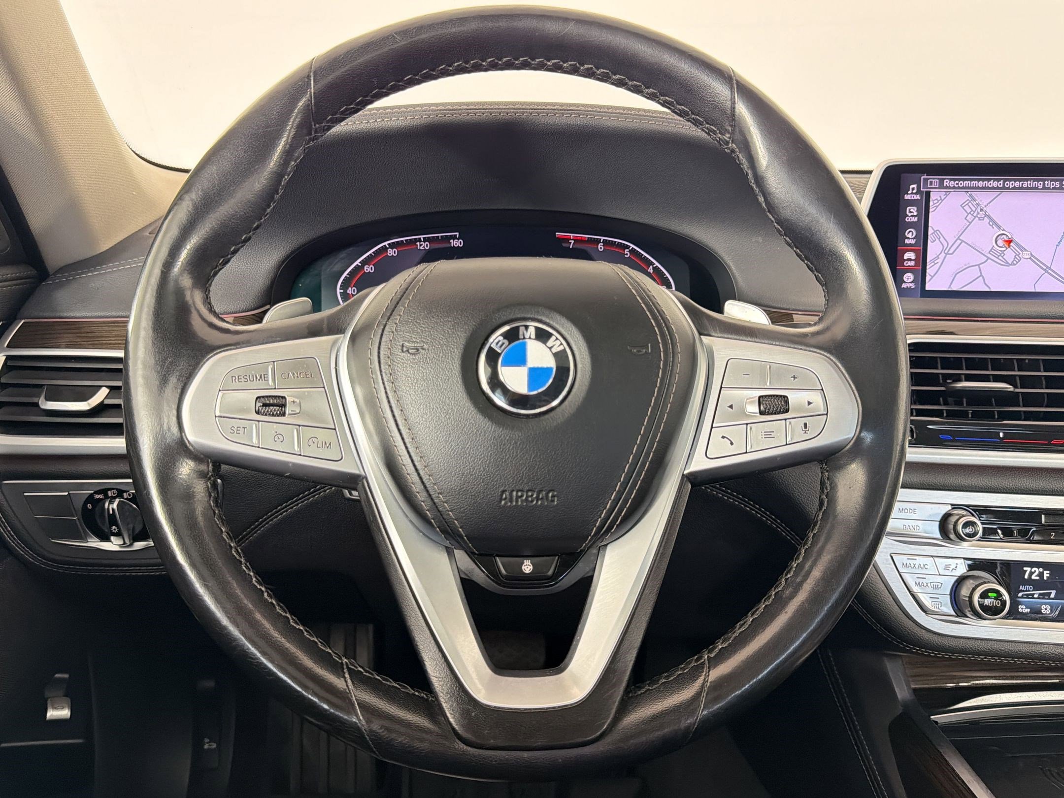 Used 2020 BMW 740i w/ Premium Package image 15