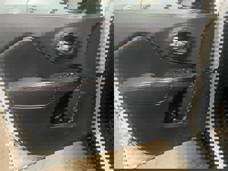 Used 2014 Jeep Cherokee Trailhawk w/ Leather Interior Group image 23